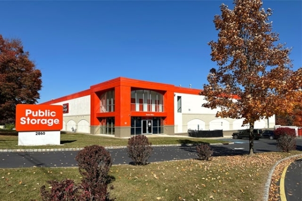 Facility photo: //images.sparefoot.com/medium/214807692071446df68.jpg