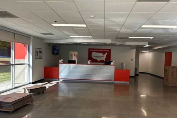 Facility photo: //images.sparefoot.com/medium/2148076921c2ed3447d.jpg