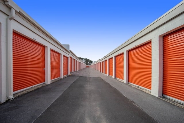 Storage Units at Public Storage - Laurel - 14950 Bowie Road - 14950 Bowie Road