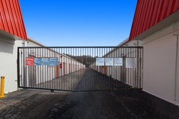 Storage Units at Public Storage - Newport News - 12600 Jefferson Ave - 12600 Jefferson Ave