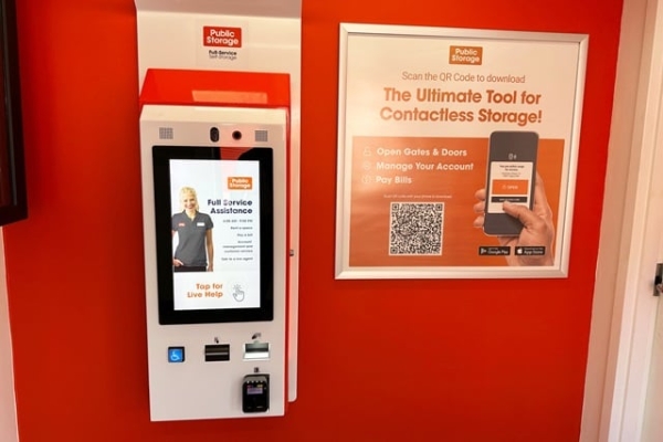 Facility photo: //images.sparefoot.com/medium/21485169455b836297f.jpg