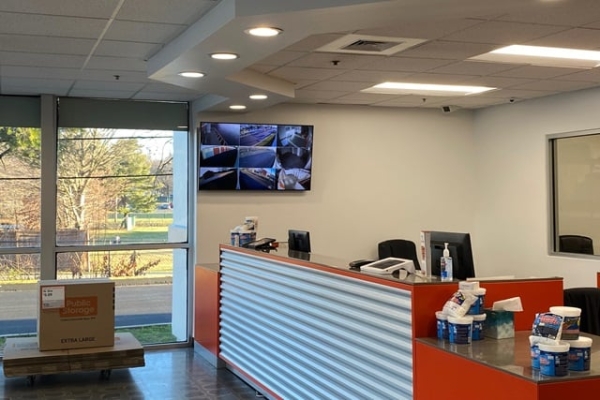 Facility photo: //images.sparefoot.com/medium/2148656910a2b131249.jpg