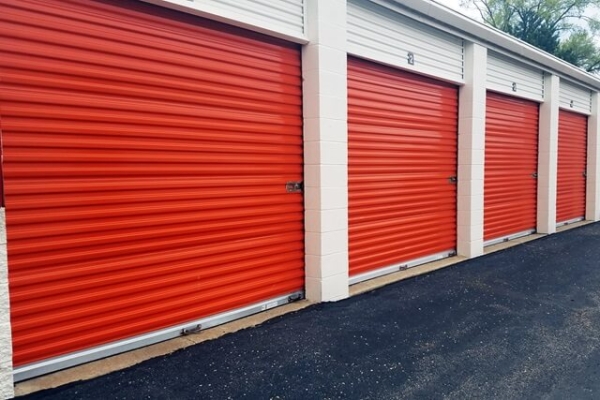 Facility photo: //images.sparefoot.com/medium/2148746895f62841ad3.jpg