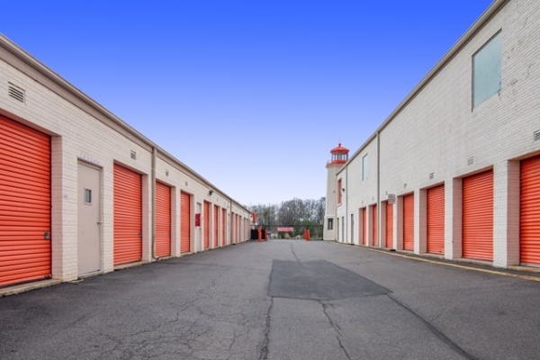 Storage Units at Public Storage - Fairfax - 11334 Lee Hwy - 11334 Lee Hwy