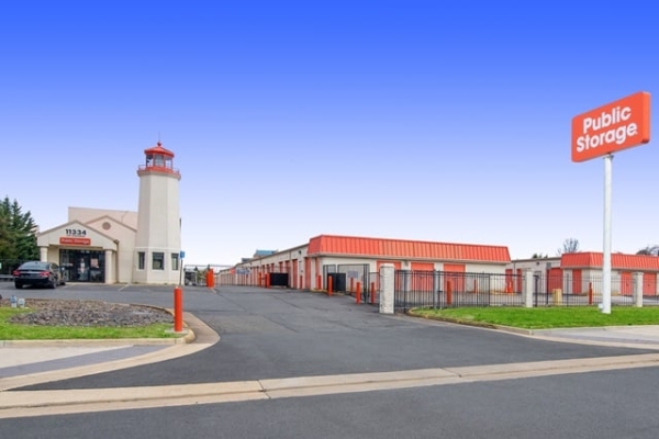 Storage Units at Public Storage - Fairfax - 11334 Lee Hwy - 11334 Lee Hwy