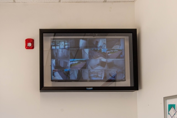 Facility photo: //images.sparefoot.com/medium/2148936a071b4e61591.jpg