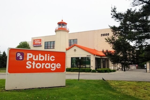 Storage Units at Public Storage - Farmington Hills - 28600 Grand River Ave - 28600 Grand River Ave