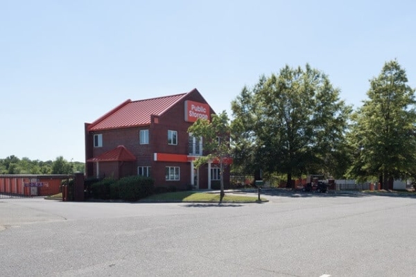 Public Storage - Charlotte - 1901 W Arrowood Road