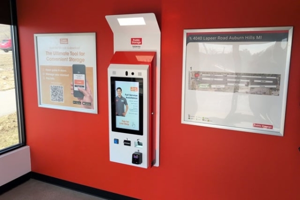 Facility photo: //images.sparefoot.com/medium/214926692b017cb5277.jpg