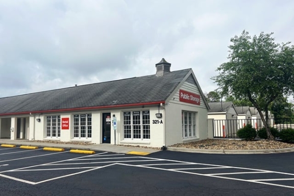 Storage Units at Public Storage - Greensboro - 321 N Chimney Rock Road - 321 N Chimney Rock Road
