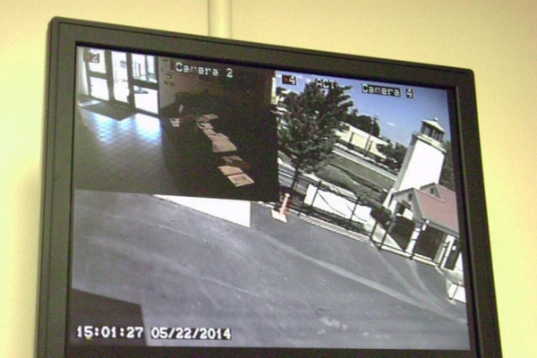 Facility photo: //images.sparefoot.com/medium/21493669f5f935285a0.jpg