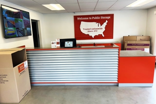 Storage Units at Public Storage - High Point - 2729 W English Road - 2729 W English Road