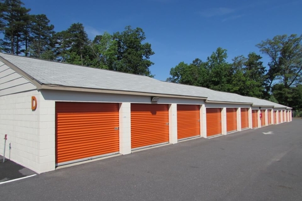 Storage Units at Public Storage - Charlotte - 6700 Reames Rd - 6700 Reames Rd