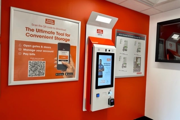 Facility photo: //images.sparefoot.com/medium/214960695d1713b8083.jpg