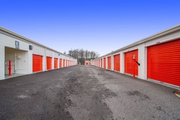 Storage Units at Public Storage - Woodbridge - 4071 Prince William Pkwy - 4071 Prince William Pkwy