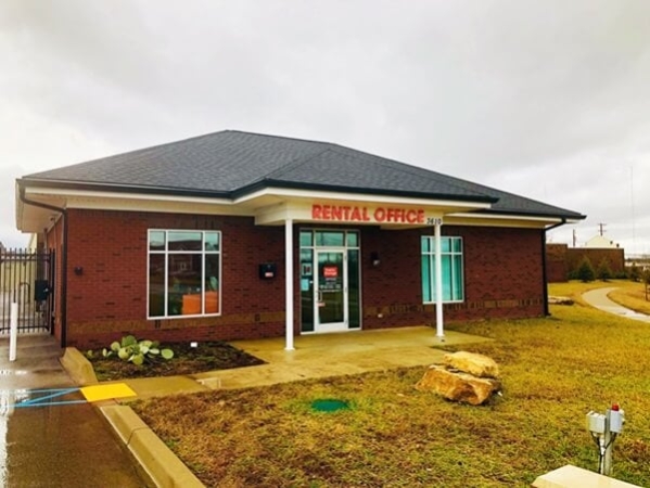 Facility photo: //images.sparefoot.com/medium/2149976956825533e62.jpg