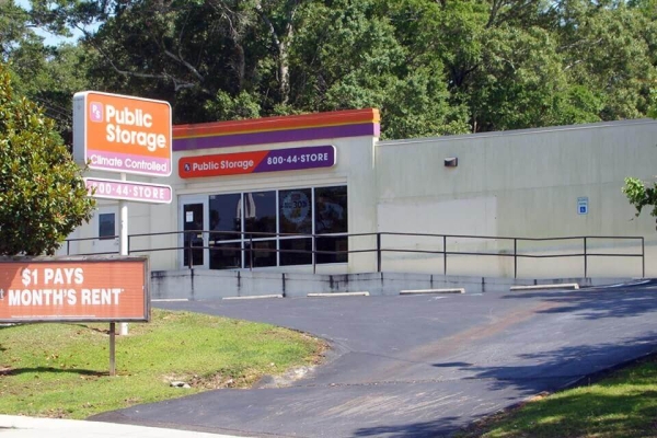 Storage Units at Public Storage - Mobile - 664 Azalea Road - 664 Azalea Road