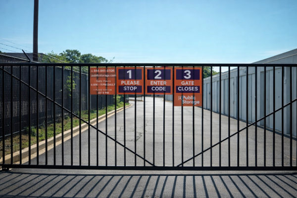 Storage Units at Public Storage - Nashville - 3125 Dickerson Pike - 3125 Dickerson Pike