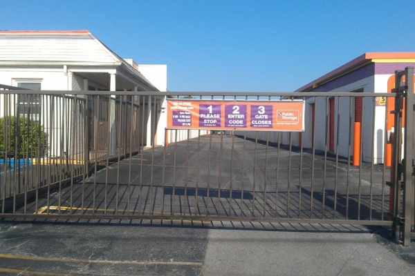 Storage Units at Public Storage - Huntsville - 3052 Leeman Ferry Road SW - 3052 Leeman Ferry Road SW