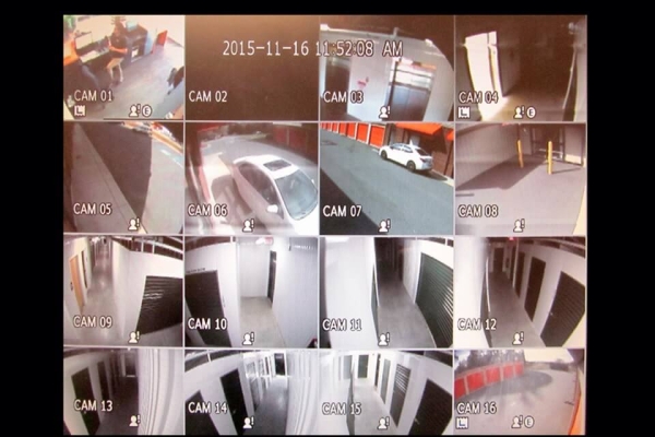 Facility photo: //images.sparefoot.com/medium/215018691889658d69c.jpg