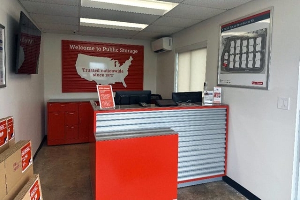 Storage Units at Public Storage - Olathe - 1525 E Spruce Street - 1525 E Spruce Street