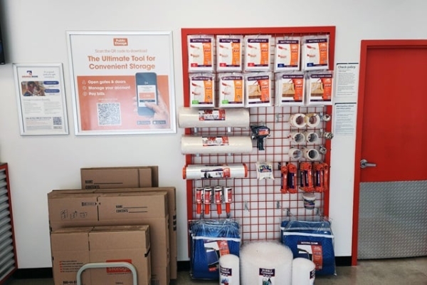 Storage Units at Public Storage - Chicago - 362 W Chicago Ave - 362 W Chicago Ave