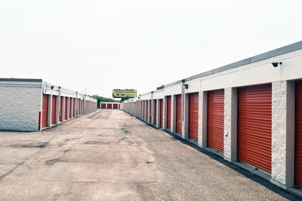 Storage Units at Public Storage - Vadnais Heights - 1090 S Birch Lake Blvd - 1090 S Birch Lake Blvd