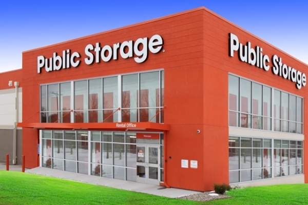 Facility photo: //images.sparefoot.com/medium/215105687655db4d297.jpg