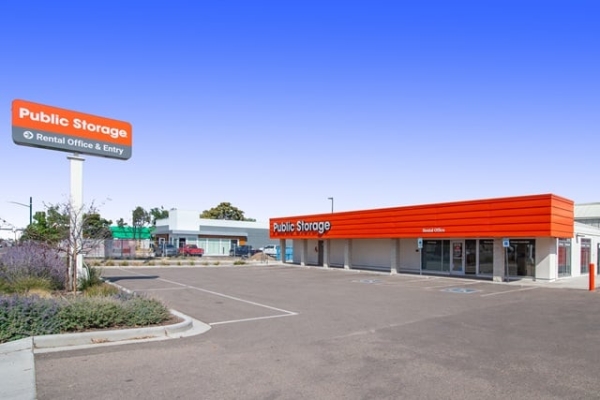Storage Units at Public Storage - Denver - 2170 S Federal Blvd - 2190 S Federal Blvd