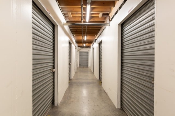 Storage Units at Public Storage - Los Angeles - 1702 S San Pedro Street - 1702 S San Pedro Street