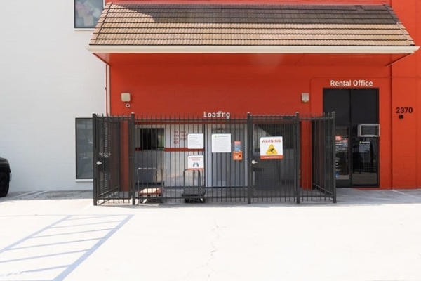 Facility photo: //images.sparefoot.com/medium/2151476878f7833a2d3.jpg
