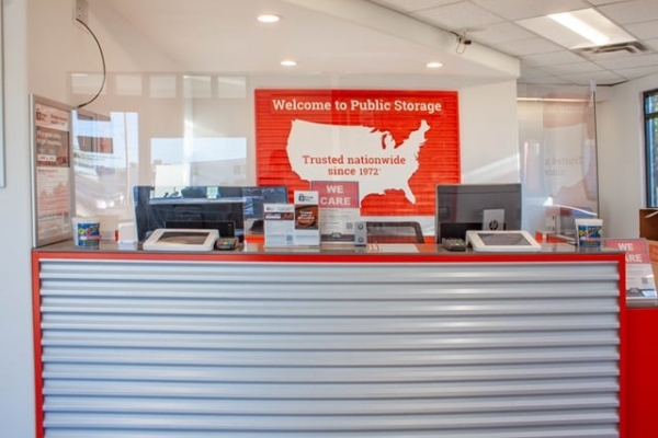 Storage Units at Public Storage - Phoenix - 1954 W Union Hills Drive - 1954 W Union Hills Drive