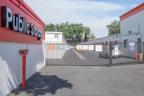 Storage Units at Public Storage - Citrus Heights - 6240 Sylvan Road - 6240 Sylvan Road