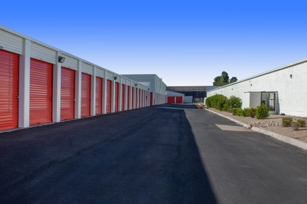 Storage Units at Public Storage - Phoenix - 4725 N 43rd Ave - 4725 N 43rd Ave