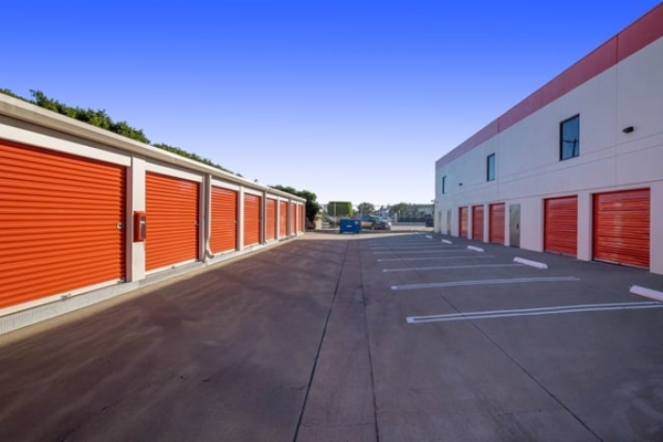 Storage Units at Public Storage - Los Angeles - 3770 Crenshaw Blvd - 3770 Crenshaw Blvd