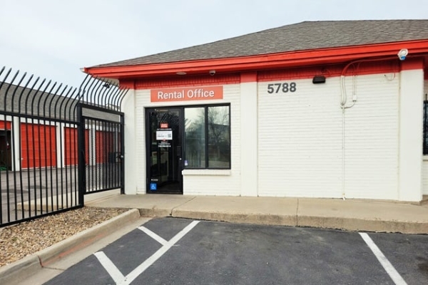 Storage Units at Public Storage - Lakewood - 5788 W 6th Ave - 5788 W 6th Ave