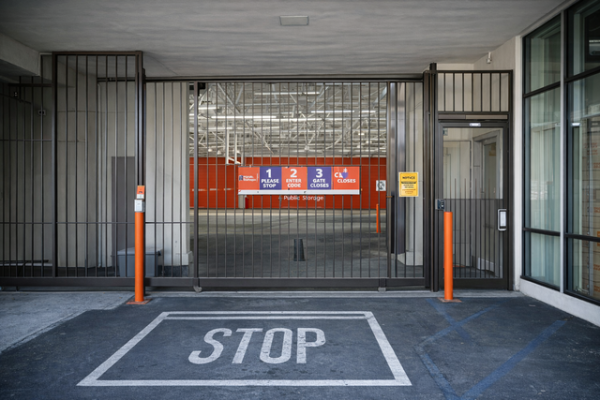 Storage Units at Public Storage - Los Angeles - 3636 Beverly Blvd - 3636 Beverly Blvd