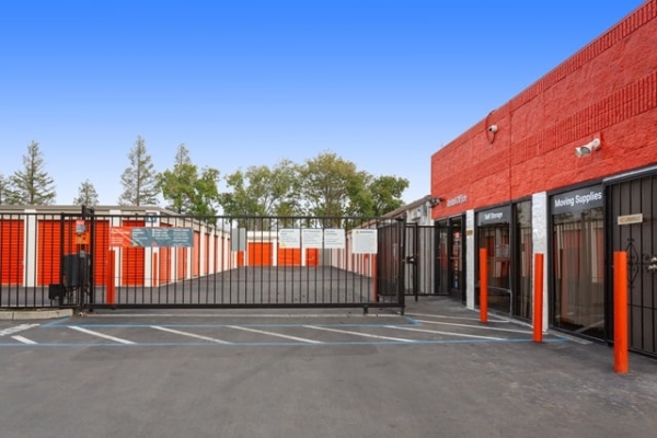 Storage Units at Public Storage - San Jose - 3620 Snell Ave - 3620 Snell Ave