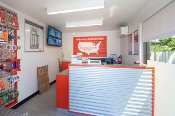 Facility photo: //images.sparefoot.com/medium/21524669e62ba1e1933.jpg