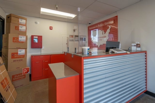 Storage Units at Public Storage - Daly City - 6676 Mission Street - 6676 Mission Street