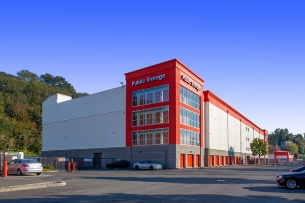 Facility photo: //images.sparefoot.com/medium/215260690cae74b4080.jpg