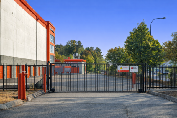 Storage Units at Public Storage - Seattle - 10020 Martin Luther King Jr Way S - 10020 Martin Luther King Jr Way S