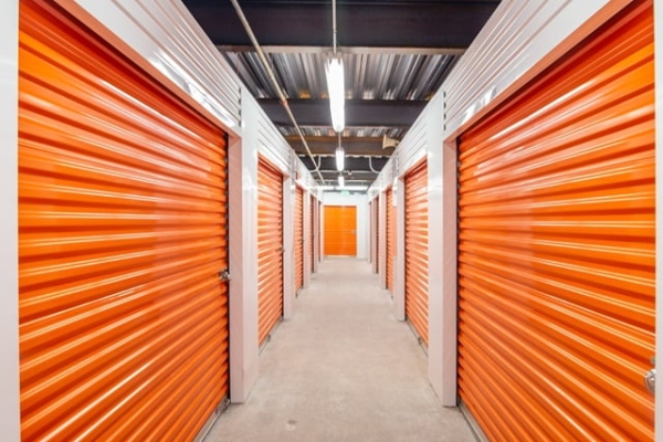 Facility photo: //images.sparefoot.com/medium/21527369f4aa63d2403.jpg