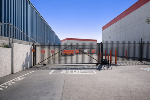 Storage Units at Public Storage - San Francisco - 2587 Marin Street - 2587 Marin Street