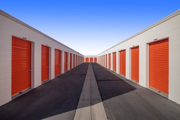 Storage Units at Public Storage - Santa Clarita - 26053 Bouquet Canyon Rd - 26053 Bouquet Canyon Rd