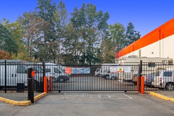 Storage Units at Public Storage - Kirkland - 12249 NE 124th Street - 12249 NE 124th Street