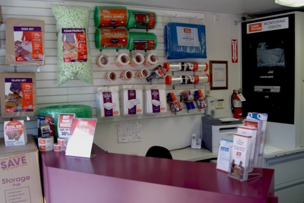 Storage Units at Public Storage - Lynnwood - 5200 180th Street SW - 5200 180th Street SW