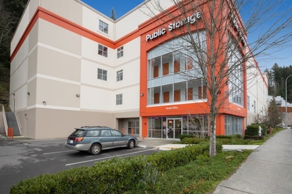 Facility photo: //images.sparefoot.com/medium/21533269f5fbb6375a7.jpg