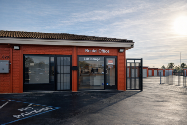 Storage Units at Public Storage - Sacramento - 1820 Frienza Ave - 1820 Frienza Ave