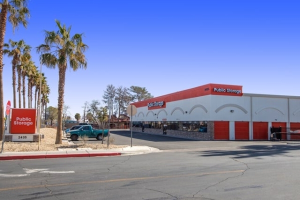 Storage Units at Public Storage - North Las Vegas - 2435 E Cheyenne Ave - 2435 E Cheyenne Ave